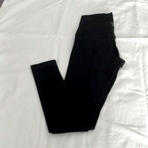 TnAction by Aritzia Leggings - Black - size S